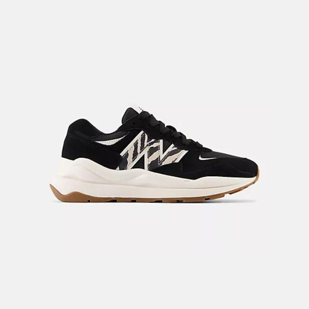 New Balance W5740APA Black Brands Democracy
