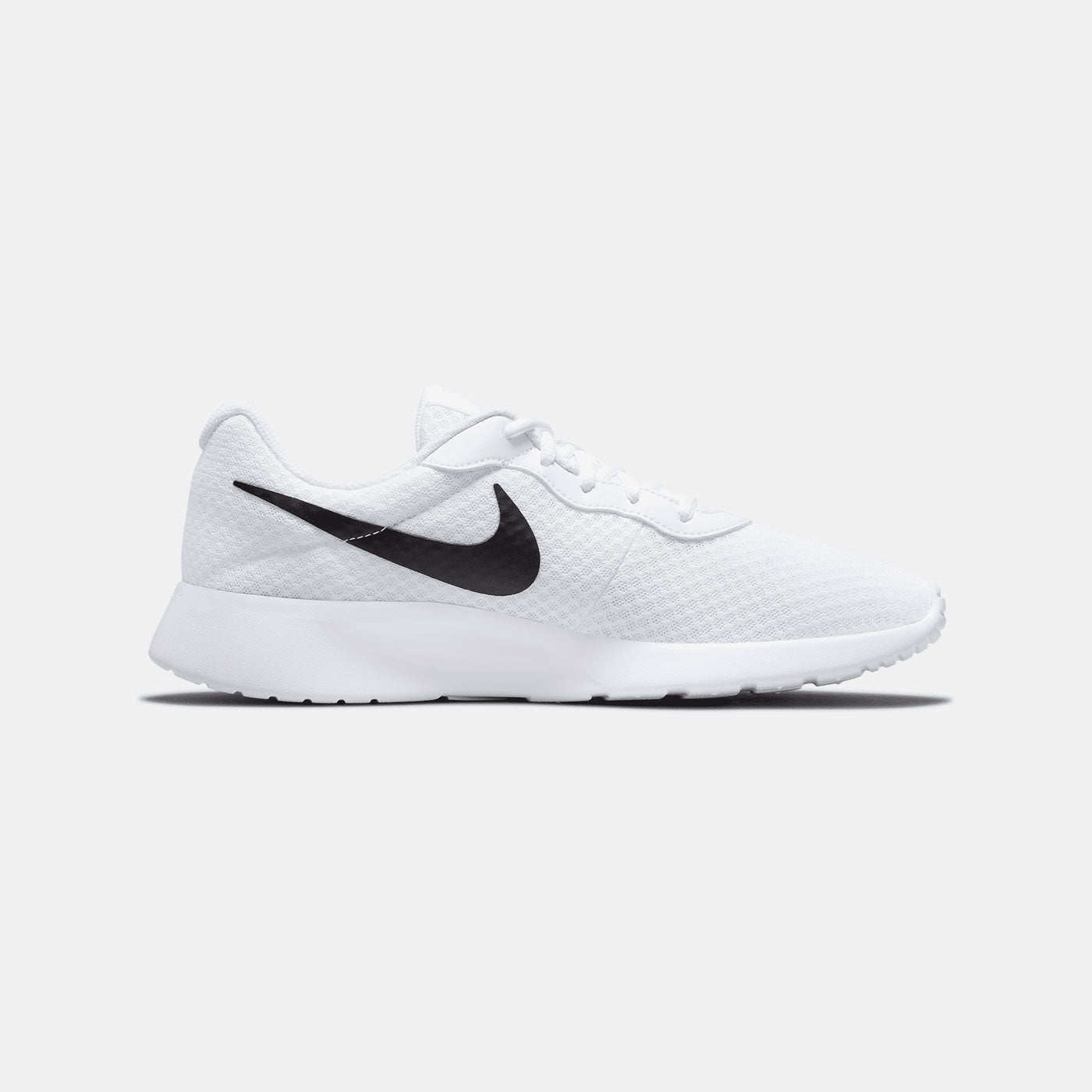 Black and white tanjun nikes Clearance